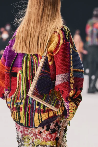 Look 67